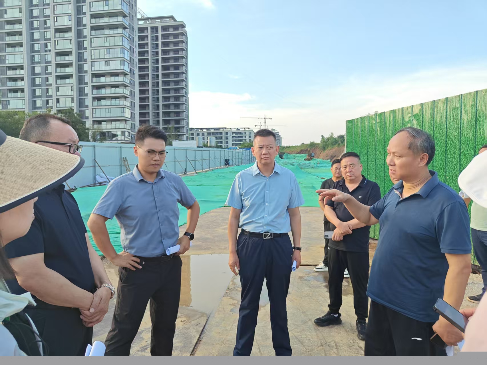 【羊山里項目 】靶向部署抓落實 全力以赴保工期協同發力